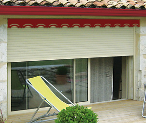Volet roulant pos en rnovation avec un lambrequin pour cacher le caisson